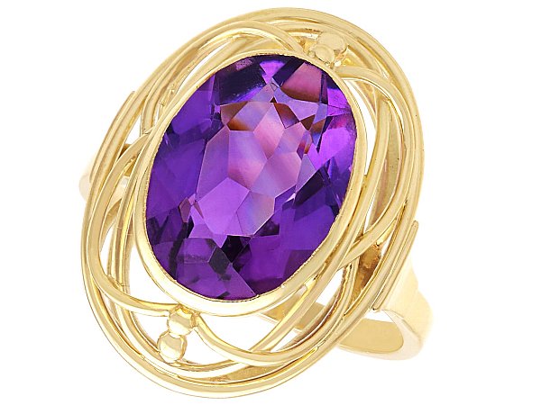 Oval Amethyst Ring in Gold for Sale