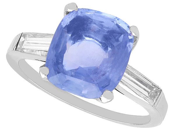 Cushion Cut Sapphire Engagement Ring Platinum