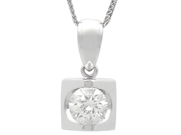 1 Carat Diamond Solitaire Pendant for Sale