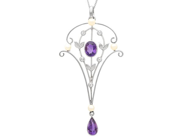 Art Nouveau Amethyst Pendant with Pearls