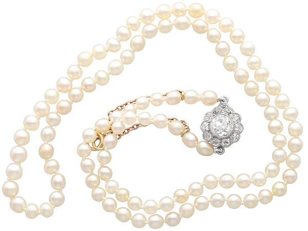 Natural Saltwater Pearl Necklace with Diamond Clasp