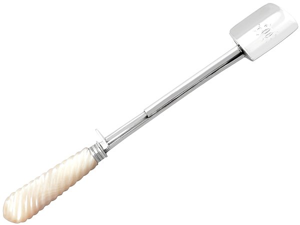 Georgian Sterling Silver Cheese Scoop