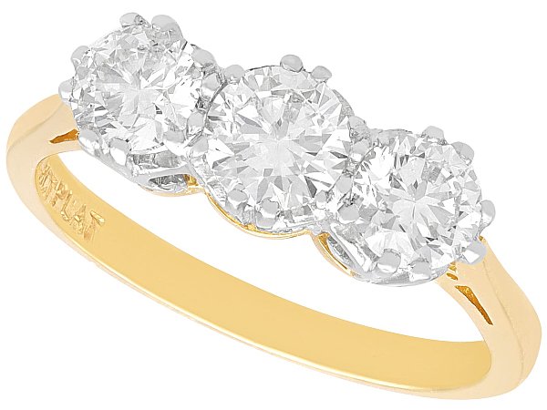 Round Brilliant Cut Diamond Trilogy Ring