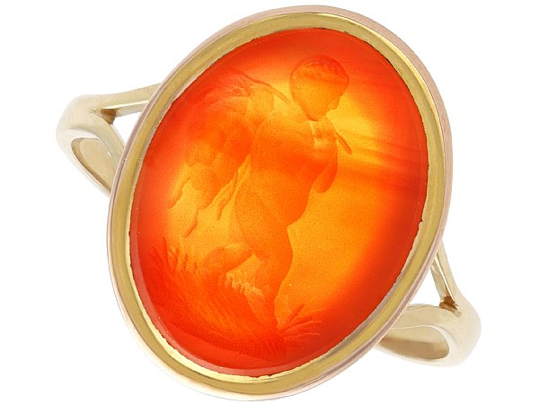 Antique Carved Agate Intaglio Ring in Gold