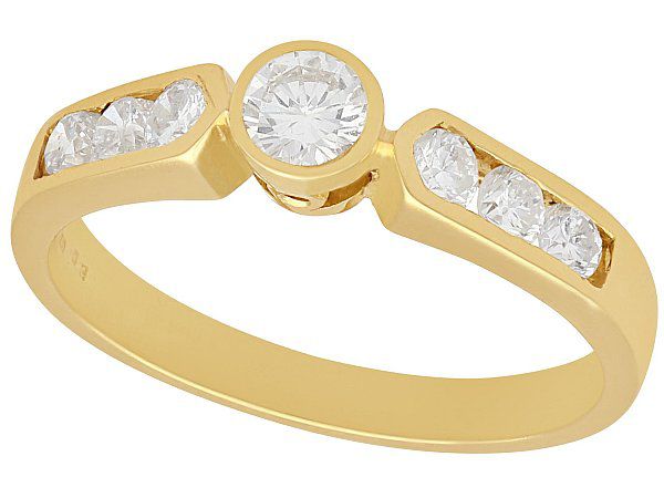 Vintage Yellow Gold Diamond Dress Ring