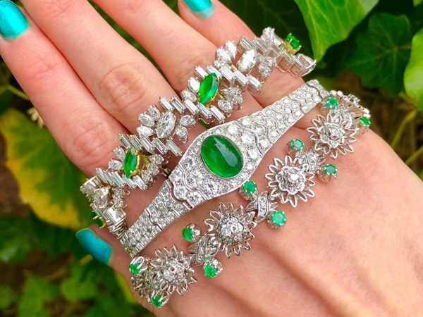 Vintage emerald jewellery