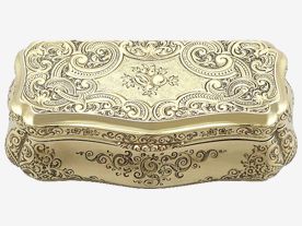 snuff boxes