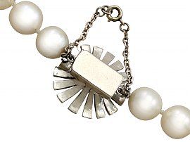 back of pearl clasp