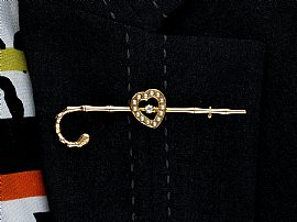 Victorian Gold Cane Brooch Wearing 