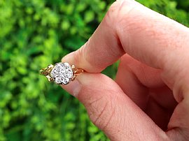 18Carat Yellow Gold Cluster Ring Outside