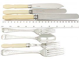 Sterling Silver Canteen of Cutlery for Six Persons - Antique George V (1923)