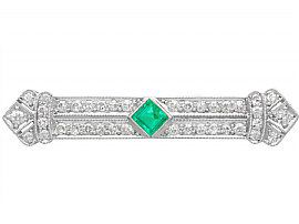 0.48 ct Emerald and 1.29 ct Diamond, Platinum Brooch - Art Deco - Antique Circa 1930