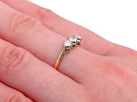1930s Engagement Ring Finger Wearing