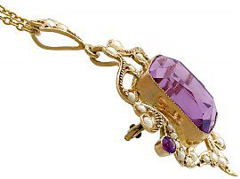 amethyst pendant with pearls in gold