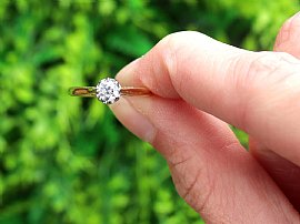 18k Yellow Gold Solitaire Engagement Ring for Sale