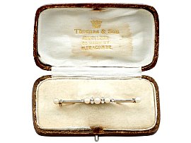 0.13ct Diamond and Pearl, 9ct Yellow Gold Bar Brooch - Antique Circa 1900