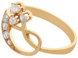 Small Antique Diamond Ring in 18k Gold