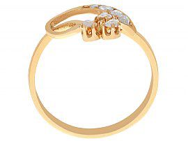 Small Antique Diamond Ring in 18ct Gold