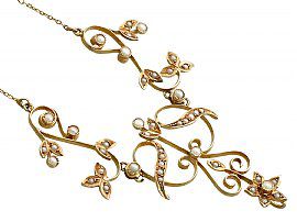 Art Nouveau Seed Pearl Necklace in Yellow Gold