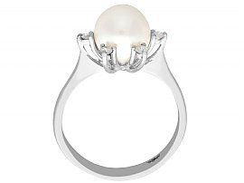 Cultured Pearl Ring in 18k Gold