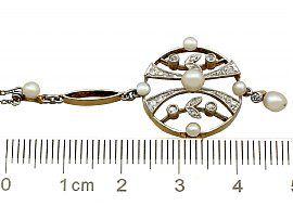 Diamond & Pearl Necklace Ruler