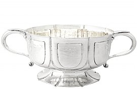 Sterling Silver Presentation Bowl by William Comyns & Sons - Arts and Crafts Style - Antique Edwardian; A5316