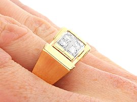 Gold & Diamond Dress Ring Wearing
