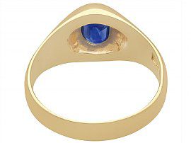 Sapphire Ring in Yellow Gold