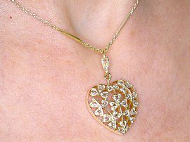 side view wearing heart pendant
