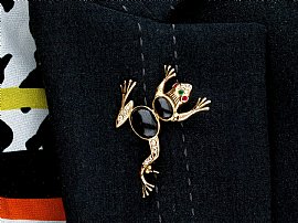 Vintage Frog Brooch