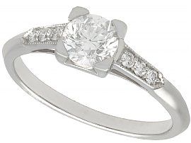 claw set engagement ring