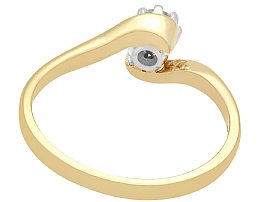 Gold Twist Solitaire Ring