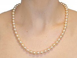 Single Strand Pearl Necklace Vintage