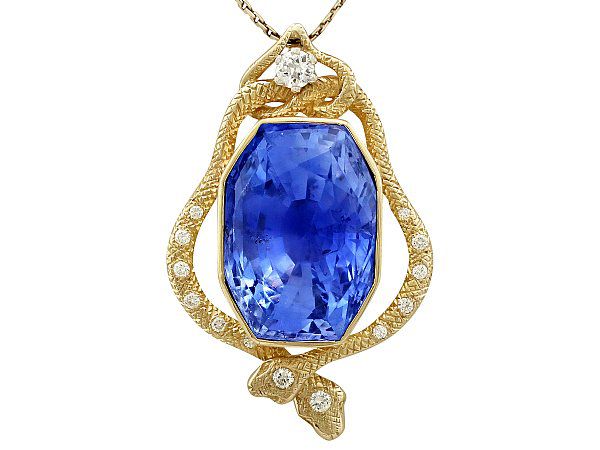 Ceylon Sapphire Pendant