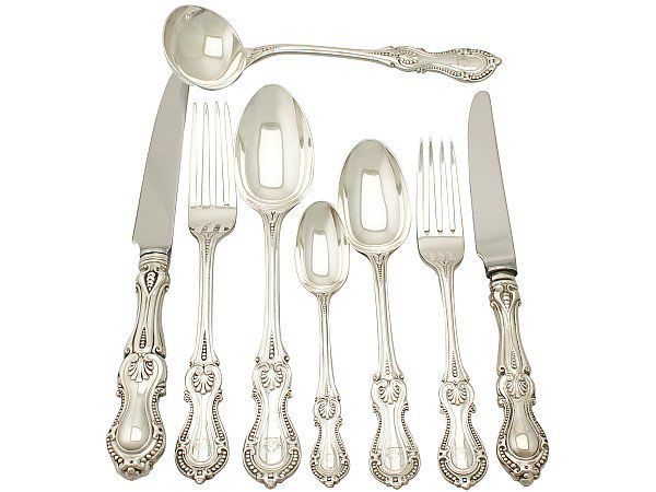 Victorian canteen of cutlery