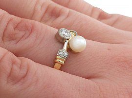 Pearl and Diamond Ring Yellow Gold