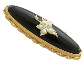 Black Onyx and Seed Pearl, 21 ct Yellow Gold Mourning Brooch - Antique Victorian