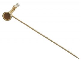 Diamond and 15 ct Yellow Gold 'Hunting' Pin Brooch - Antique Victorian