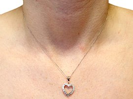 1960s heart pendant in white gold for sale