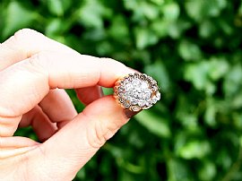 vintage 18k gold diamond ring outside 