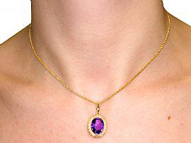 Amethyst and Pearl Pendant wearing image