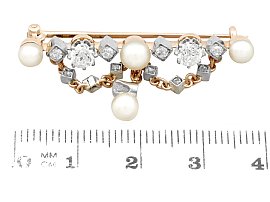 size of Diamond and Pearl Brooch