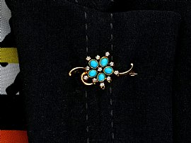 turquoise brooch vintage wearing