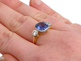 ceylon sapphire ring on the finger
