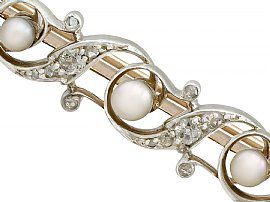 Antique Gold and Pearl Brooch close up
