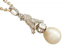 Gold South Sea Pearl Pendant in 18Carat Gold