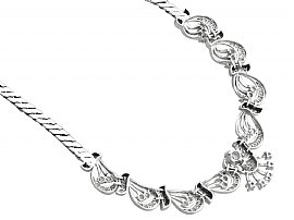 vintage diamond necklace in white goldVintage Diamond Necklace in White Gold