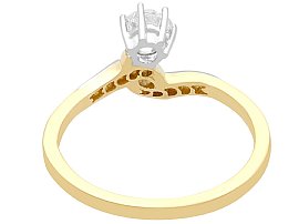 Antique Diamond Ring in Yellow Gold