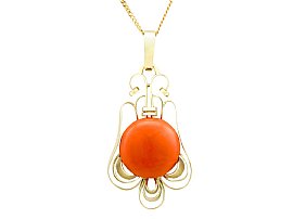 7.47ct Coral and 14ct Yellow Gold Pendant - Art Deco - Vintage Circa 1940