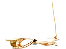 vintage diamond gold bow brooch